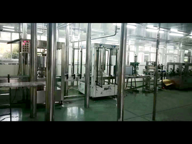 白酒灌裝機(jī) 白酒灌裝機(jī)