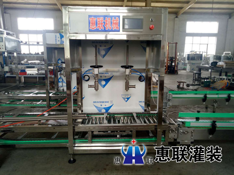 全自動液體肥料灌裝機 全自動液體肥料灌裝機