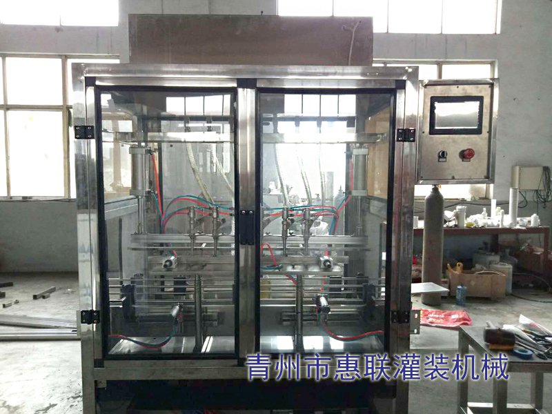 車(chē)用尿素灌裝機(jī)