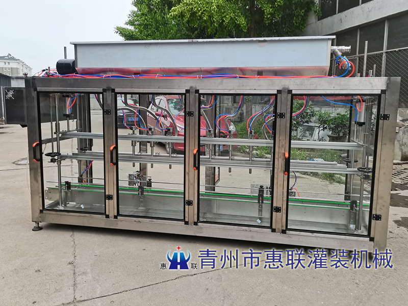 國(guó)內(nèi)白酒廠用什么灌裝機(jī)？