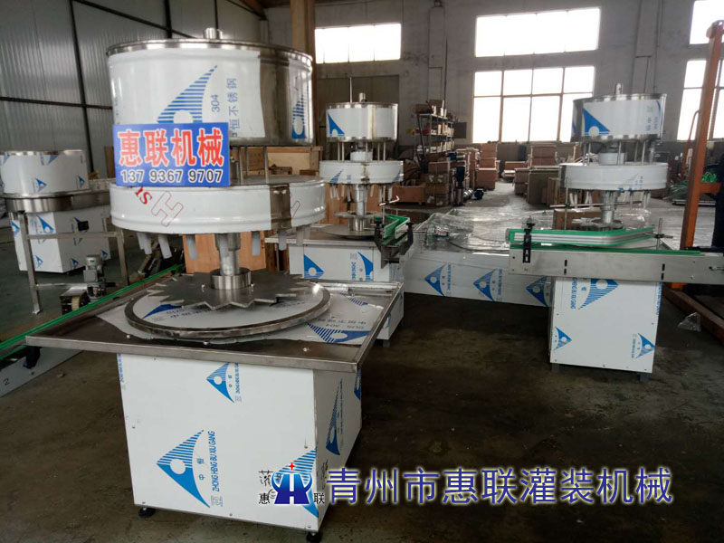 白酒灌裝設(shè)備 白酒灌裝設(shè)備